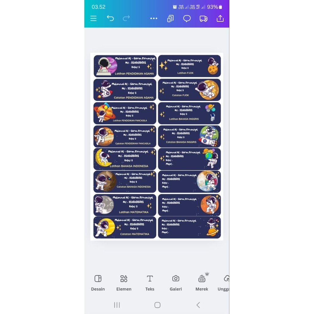 

stiker Nama Anak Tema Astronot – Custom Nama & Kelas, Desain Lucu Siap Cetak