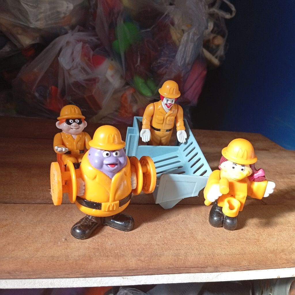 happy meal toys mc works 2000 full set