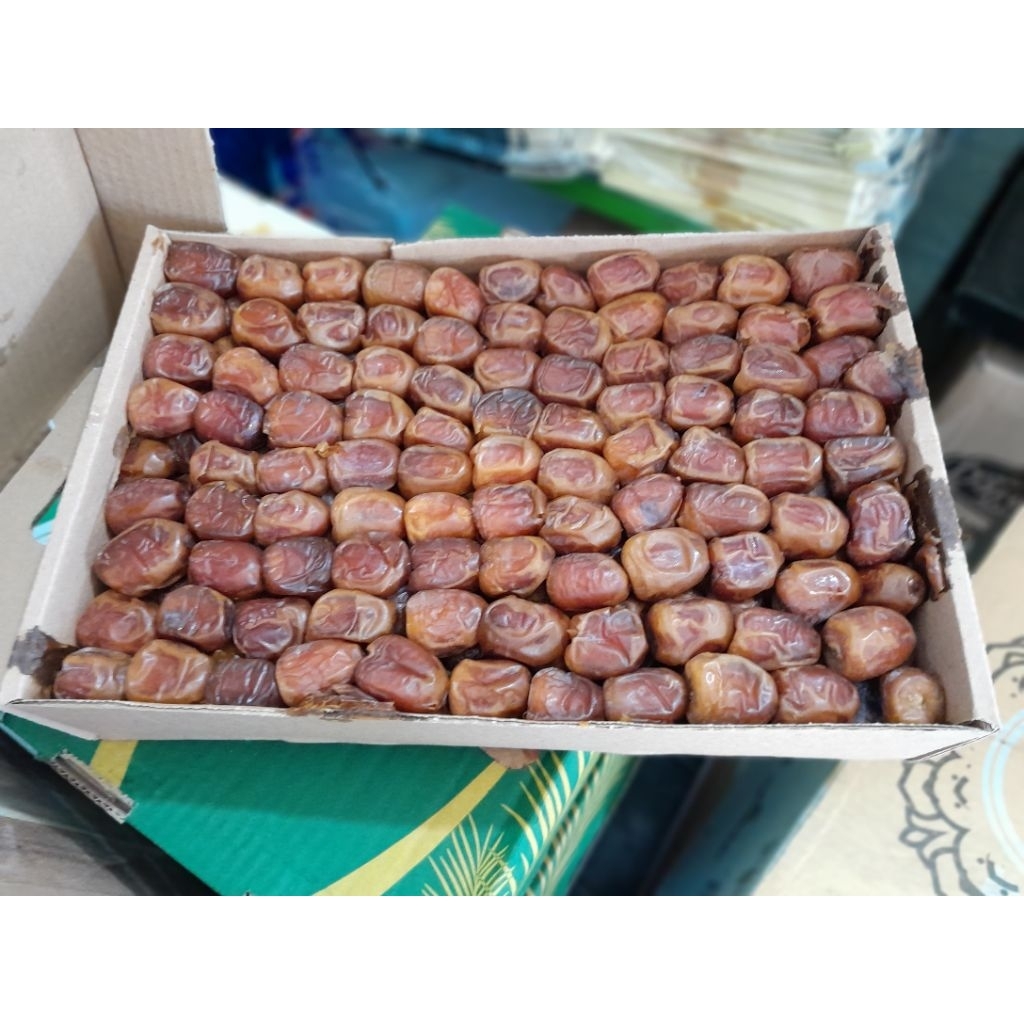 

kurma sukari grade A asli saudi arabia Al Qasim