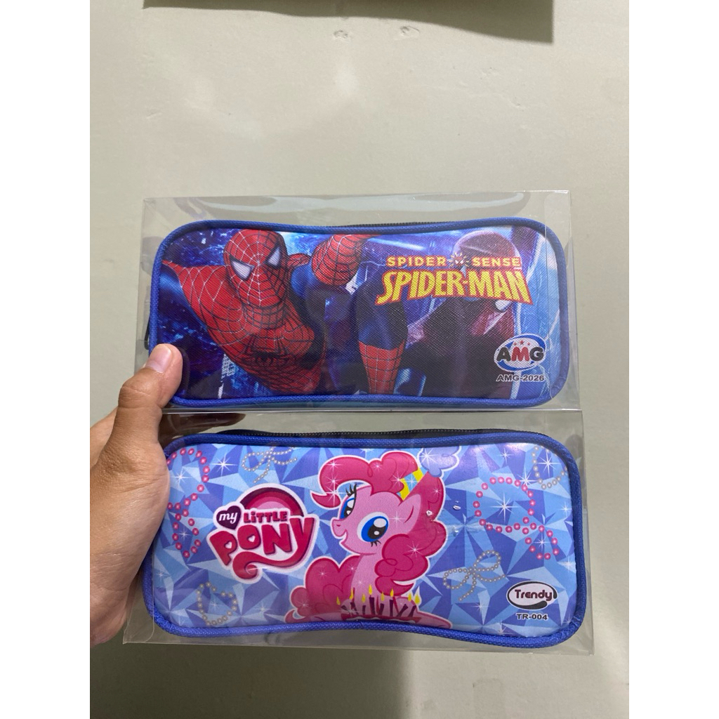 

kotak pensil kain sleting