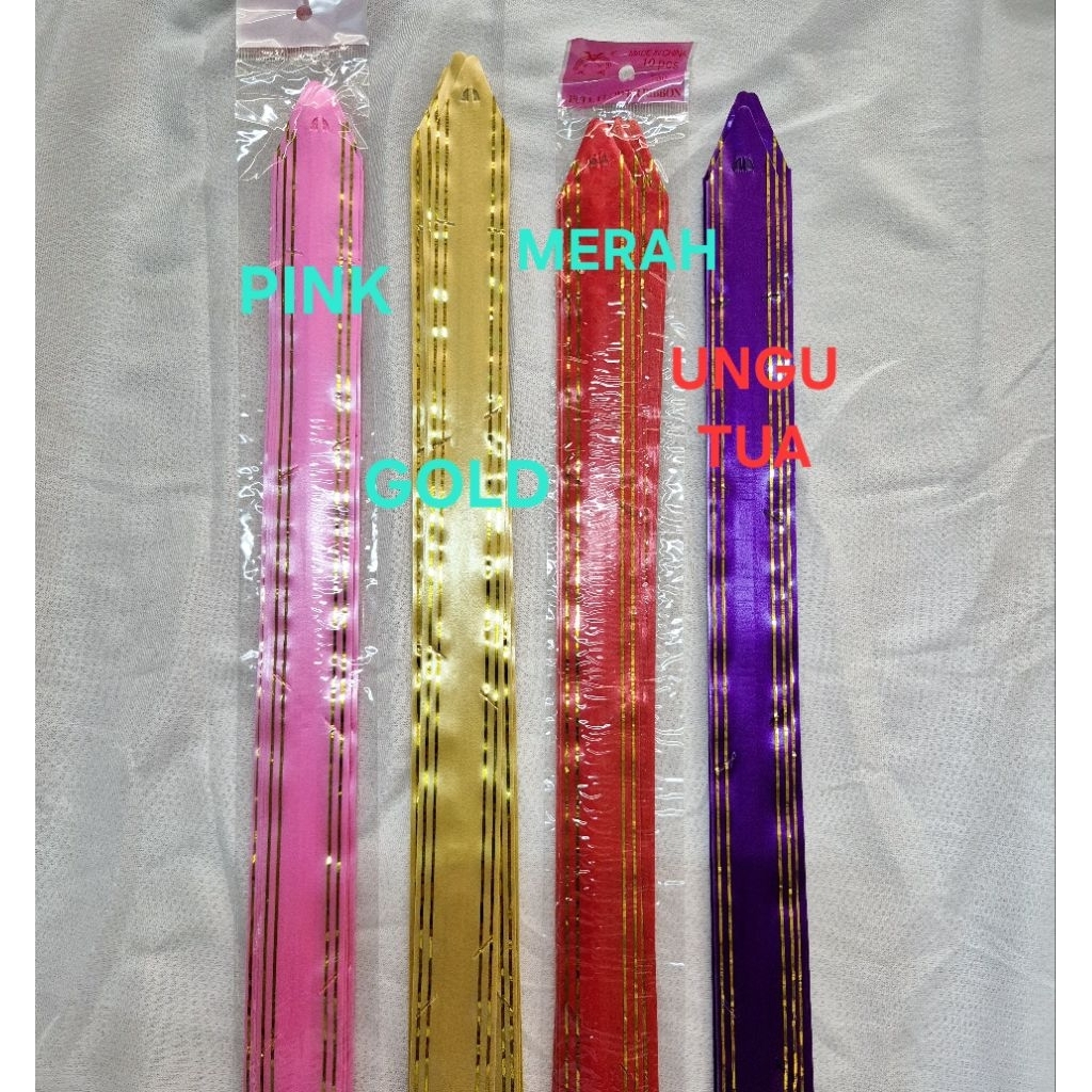 

PITA TARIK LEBAR 3CM LIST MAS HARGA PER PCK ISI 10 LEMBAR