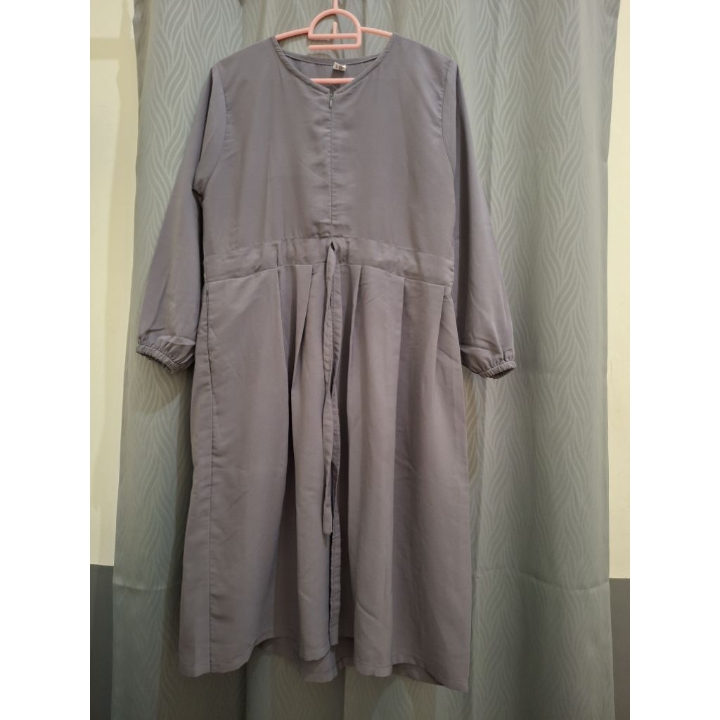 Prlvd Tunik by Zalfa Abu-abu