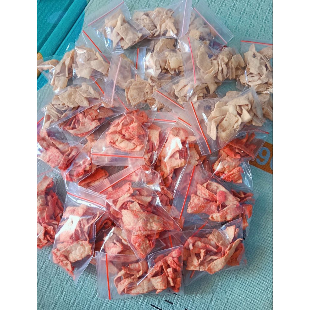 

keripik kulit kebab dapat 10 bungkus keripik tortila balado sapi panggang