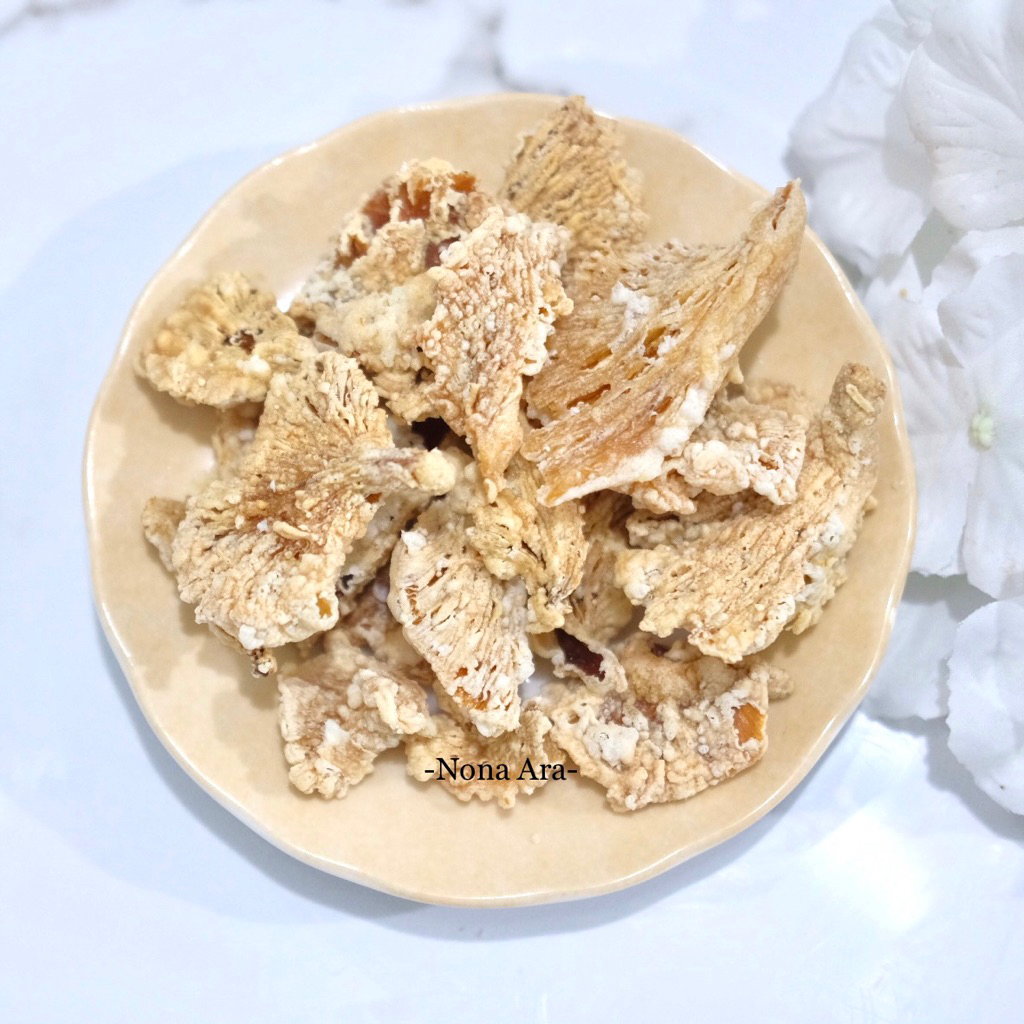 

Keripik Jamur Renyah -Nona Ara-