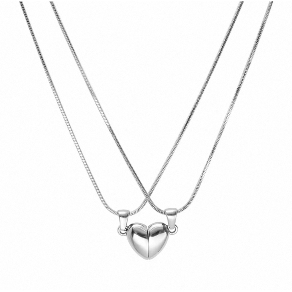 Kalung Pasangan Magnetik Liontin Love Silver - Kalung Couple Titanium dengan Desain Magnetik dan Lio