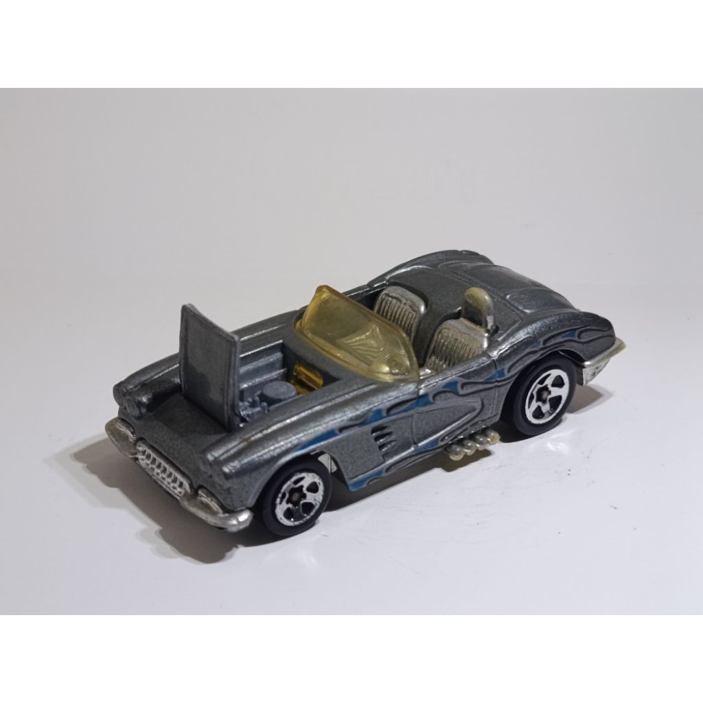 HOTWHEELS 58 CORVETTE OPEN HOOD