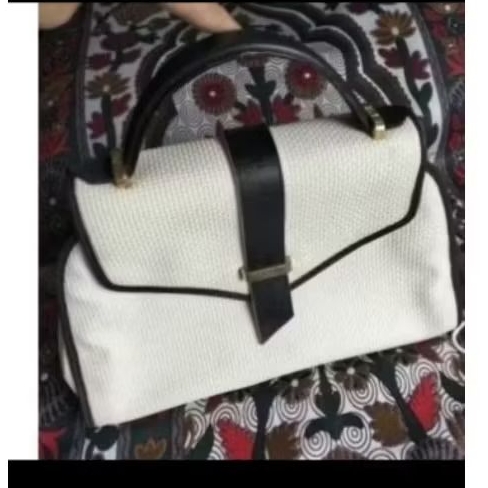 Authentic Ysl handbag white