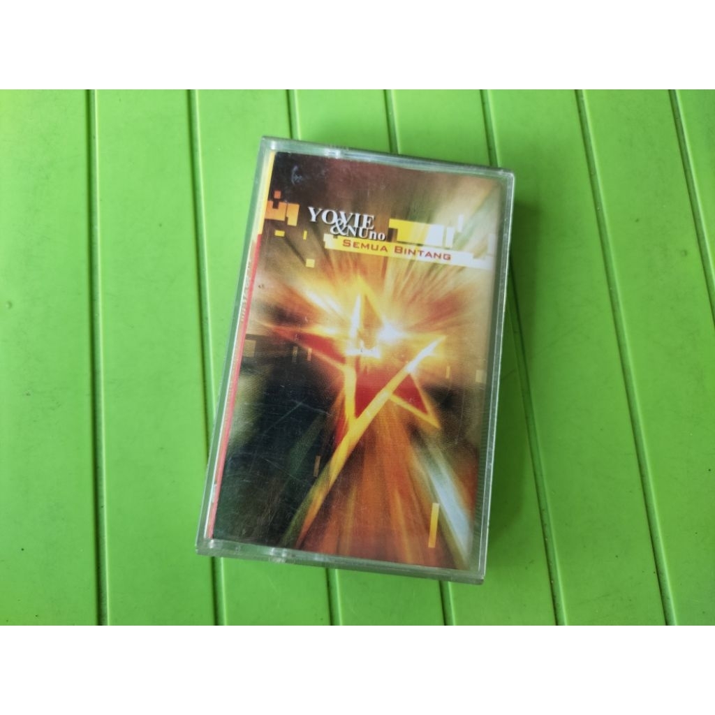 kaset pita Yovie and Nuno