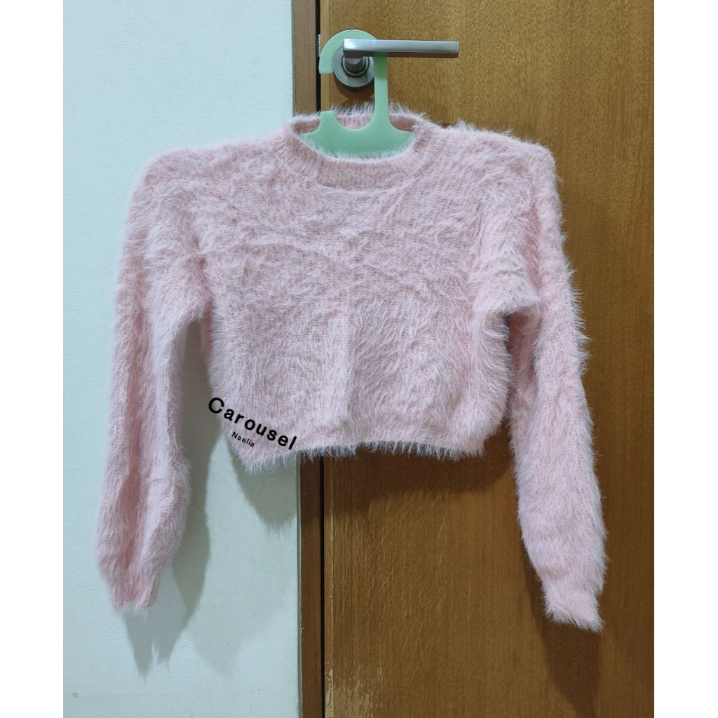 

Sweater Bulu Lembut Import Thailand