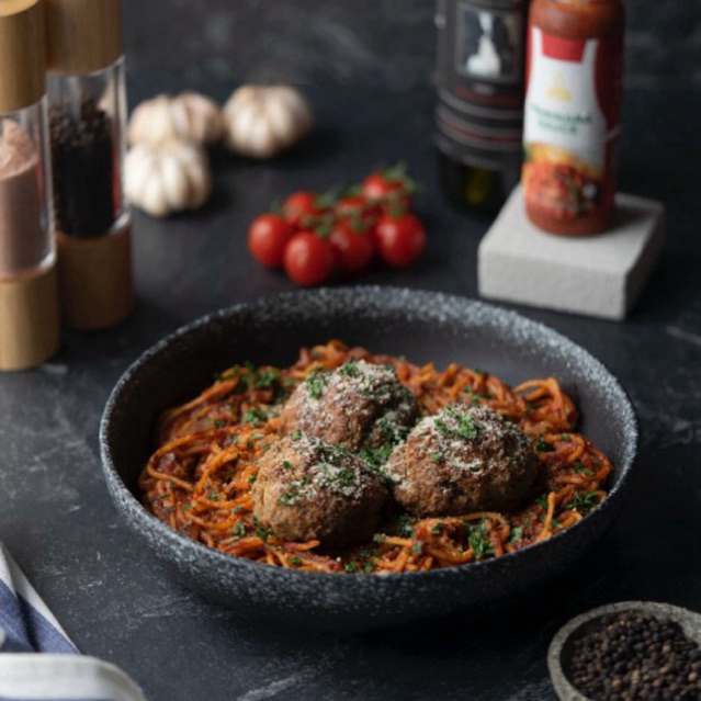 

Apron Kitchen Daging Italian Meatball 200gr (Bola Daging Italia Frozen)