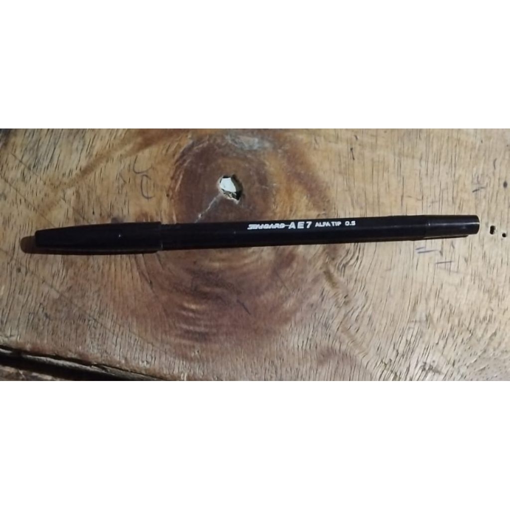

Pulpen standart, bollpoint serbaguna, pulpen hitam