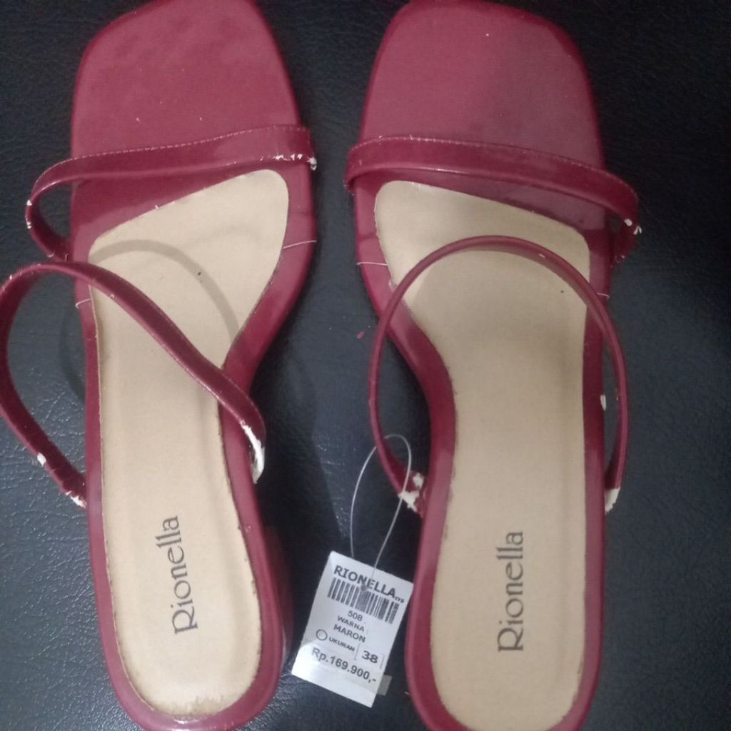Sendal Wanita Rionella