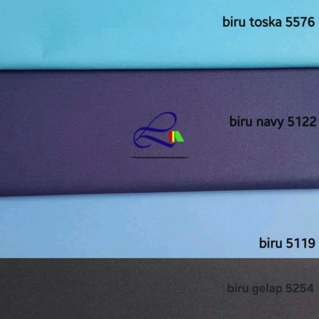 

Kertas Kado Polos Biru Doff
