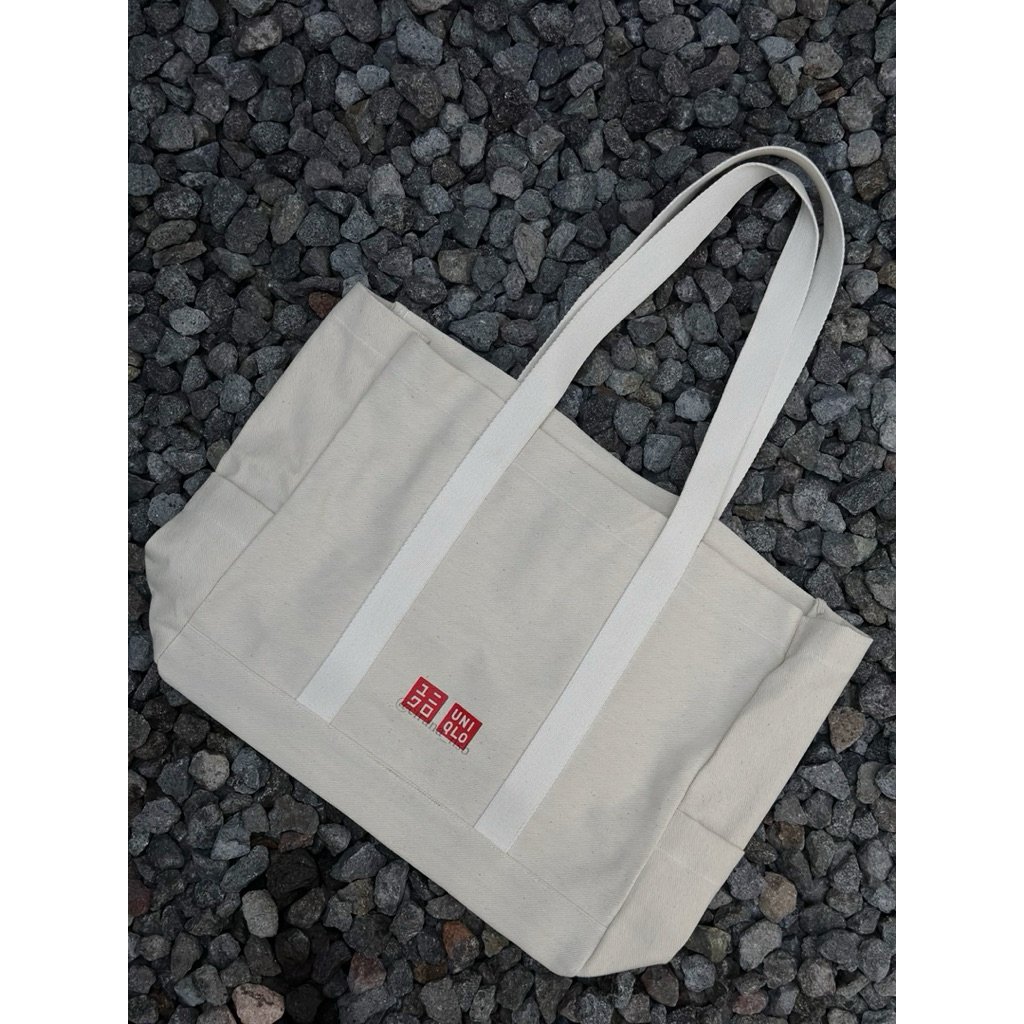 Tas * UNIQLO * ORIGINAL goodie bag