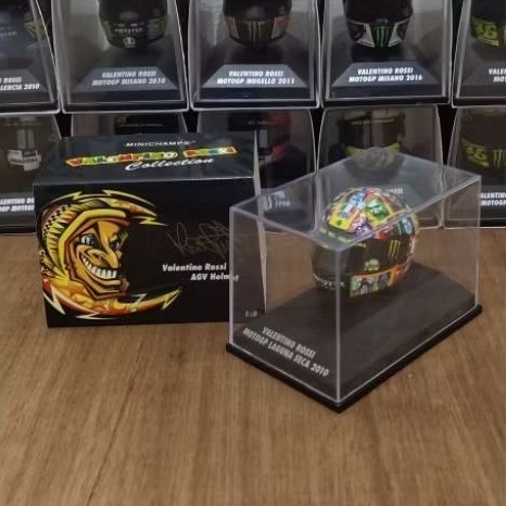 Minichamps Valentino Rossi 1/8 helmet MotoGP Laguna Seca 2010.
