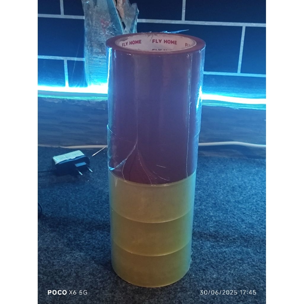 

(1slop mix) -lakban packing fly home paket mix coklat dan bening ukuran 45×70yard
