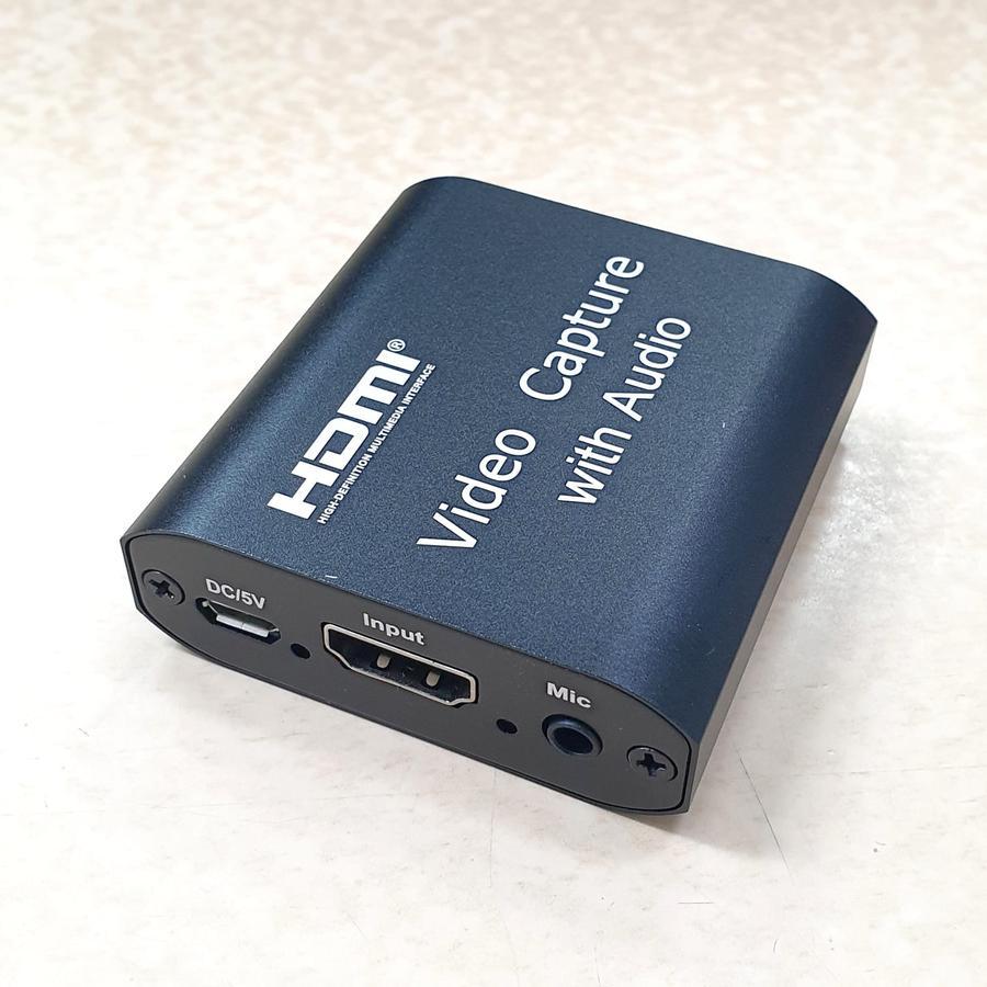 HDMI VIDEO CAPTURE WITH LOOP & AUDIO OUT
