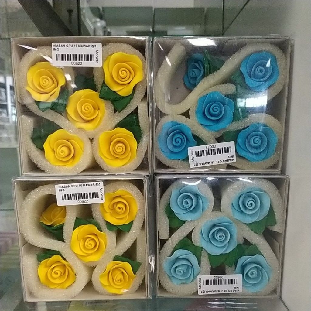 

Hiasan Gumpaste 16 Mawar Isi 5 (0622)