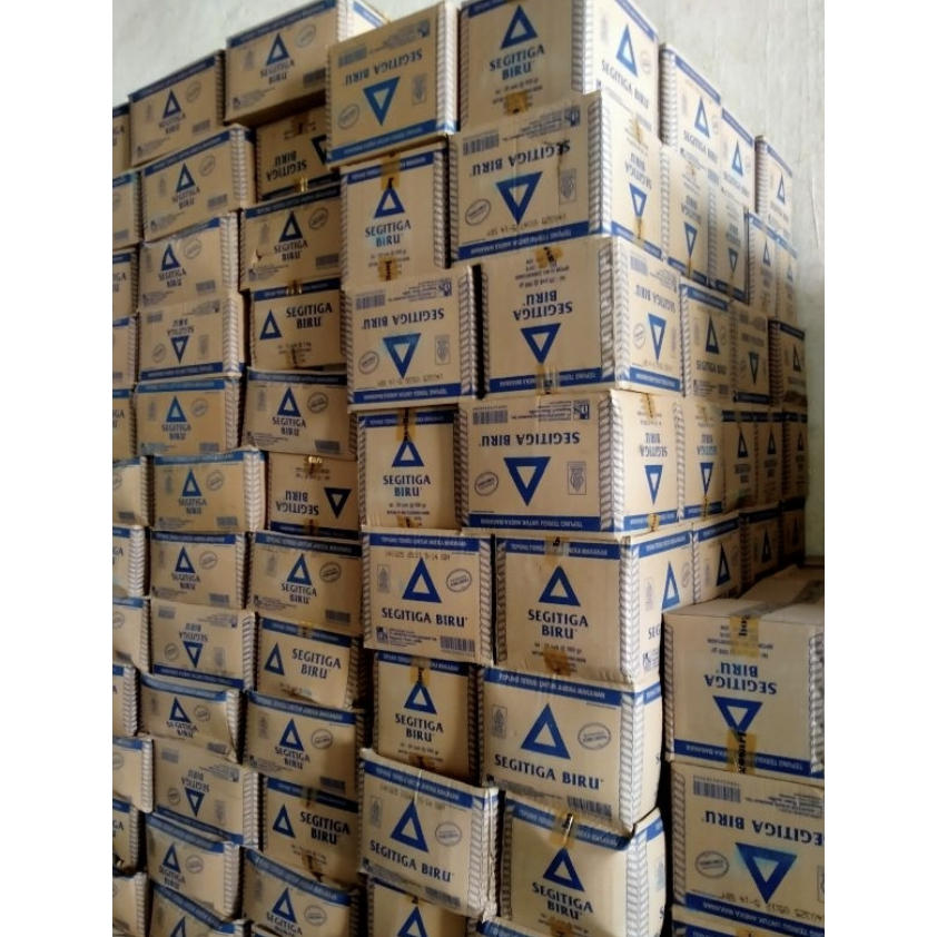 

SEGITIGA BIRU Terigu Kemasan (1 KG x 12 Pcs )