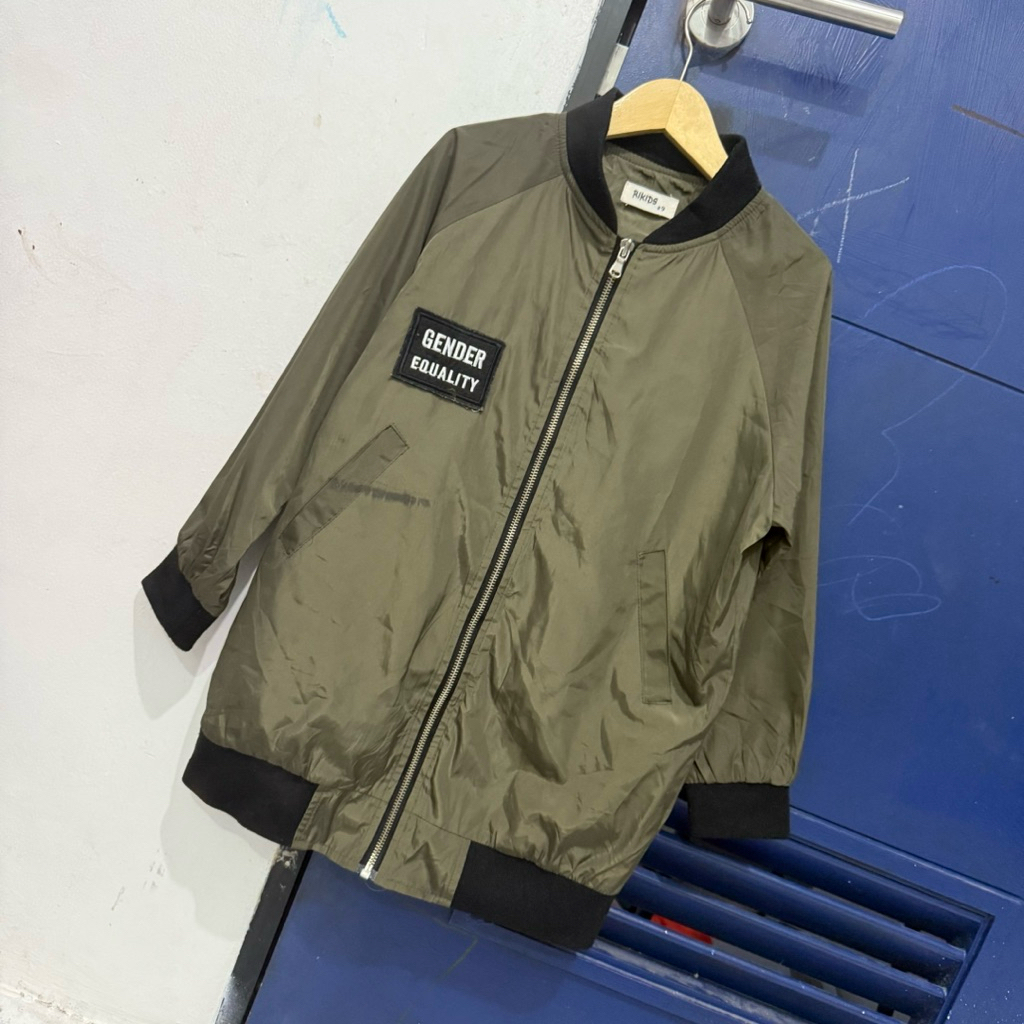 preloved jaket bomber anak 9-11 tahun army