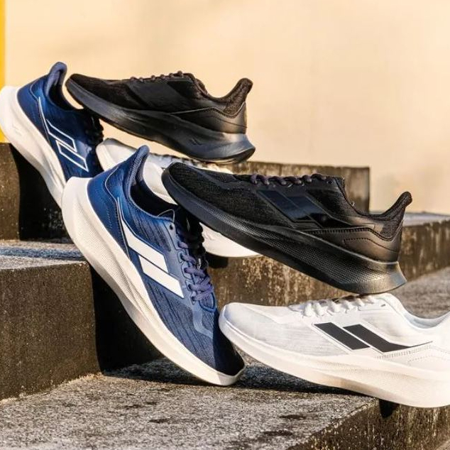 SEPATU RUNNING MILLS DELTA ORIGINAL