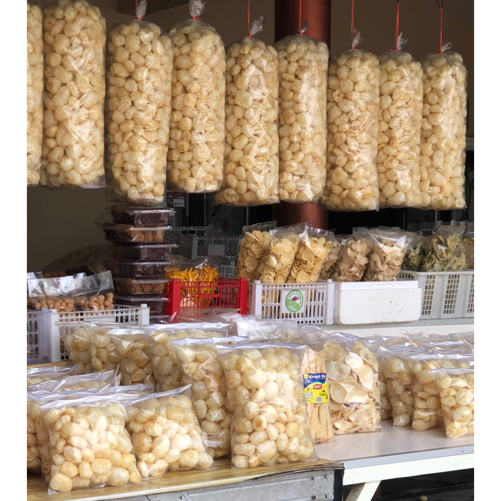 

Kerupuk Rambak/ Rambak Sapi/ Dorokdok/ 1 Ball 500 gram