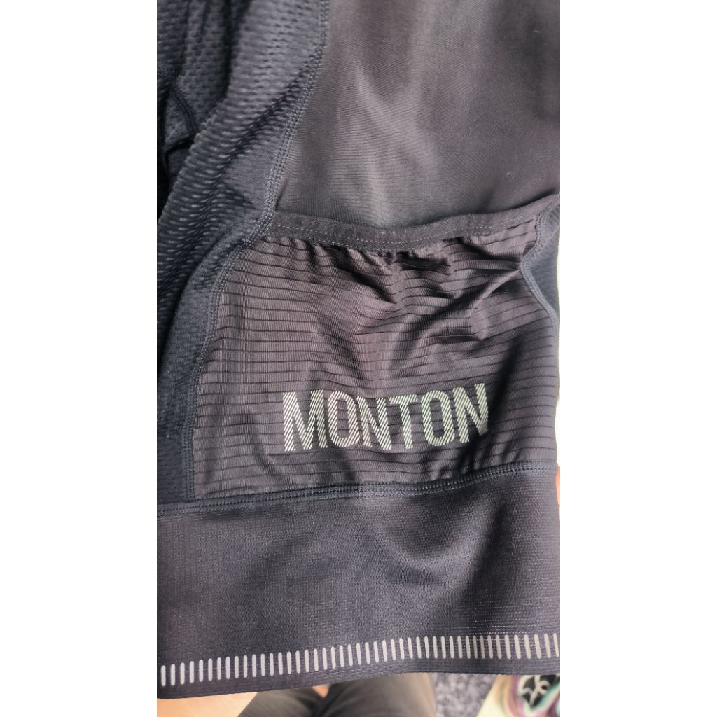 bib monton revo punk preloved