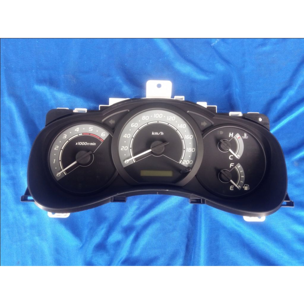 Speedometer Innova G Diesel