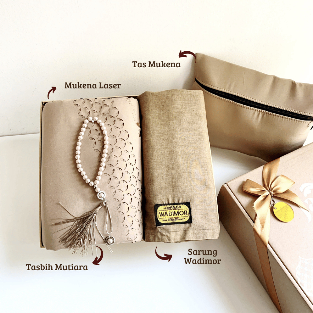 KADO SARUNG MUKENA/ SARUNG WADIMOR/ HAMPERS IDUL FITRI /KADO PERNIKAHAN/ KADO ANNIVERSARY/ SET SESER