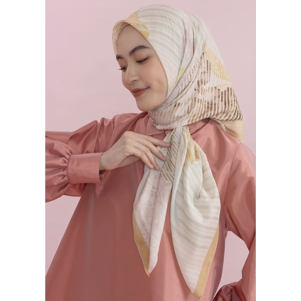 RiaMiranda X ARTKEA DARCY SCARF Baby Yellow  RARE ITEM LANGKA(New)