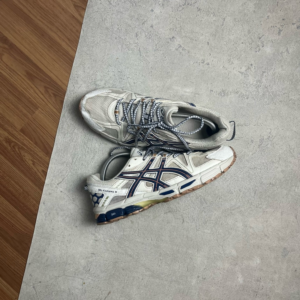 Asics Kahana 8