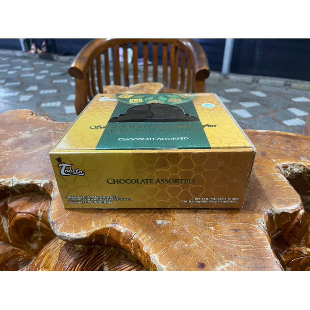 

Kardus 21 cm x 21 cm x 7.5 cm (100) Bekas Tobelo CA Single Wall