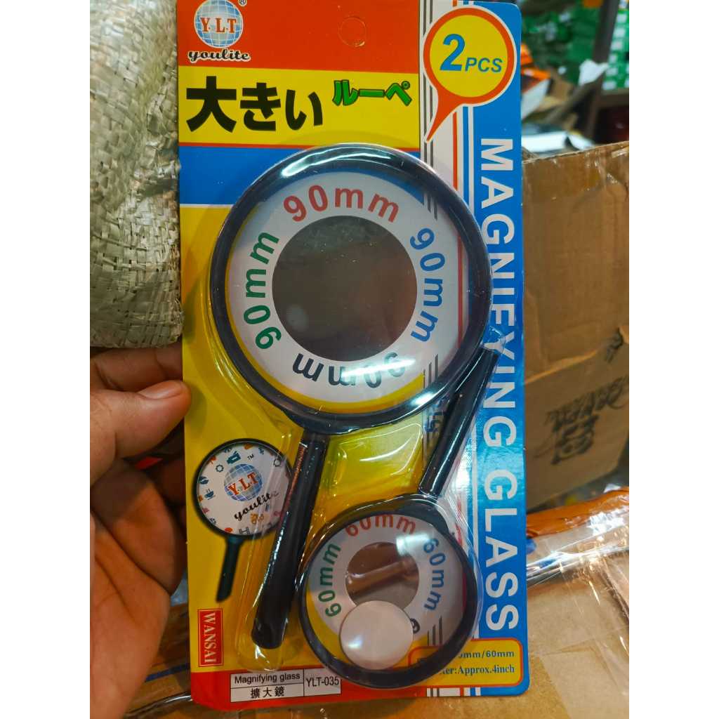 

Kaca Pembesar YLT 100806 isi 2pcs ukuran besar DAN sedang
