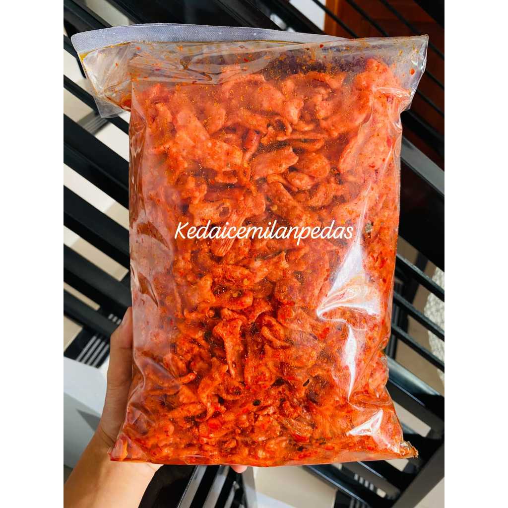 

seblak kering kerupuk ikan/sebring kerupuk ikan ready varian rasa pedas daun jeruk/original daun jeruk kemasan 1kg 500gr 250gr 100gr