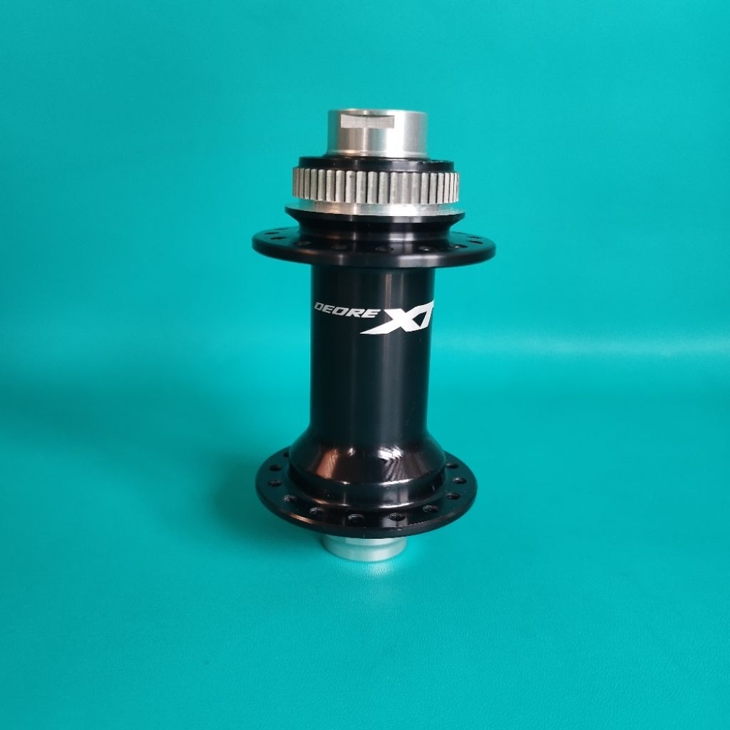 Hub Freehub depan Shimano Deore XT M8110 TA15x100mm 32 Hole Center lock
