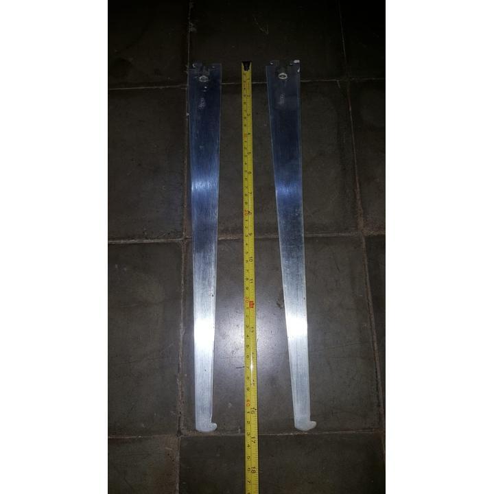 

SLOTWEDGE SLOT WEDGE BESI PENYANGGA RAK PENOPANG 43 cm 17" ETALASE 17