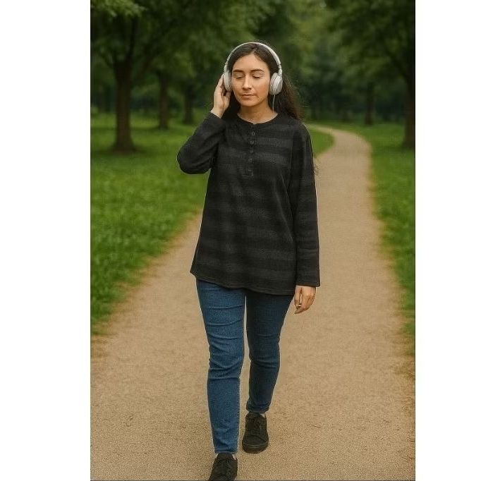 Kaos Tebal Lengan Panjang Wanita