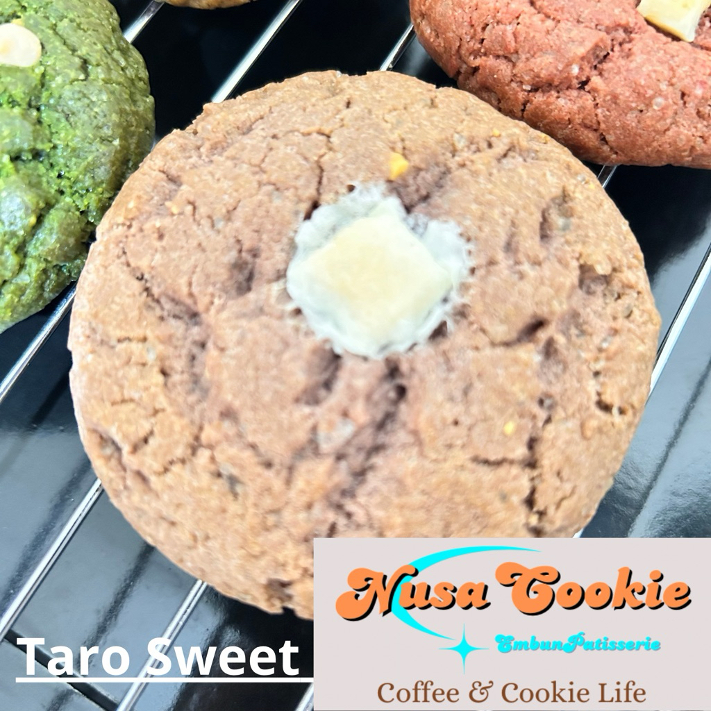 

SOFT BAKED COOKIES 100% BUTTER TARO SWEET ( ISI 6 PCS )