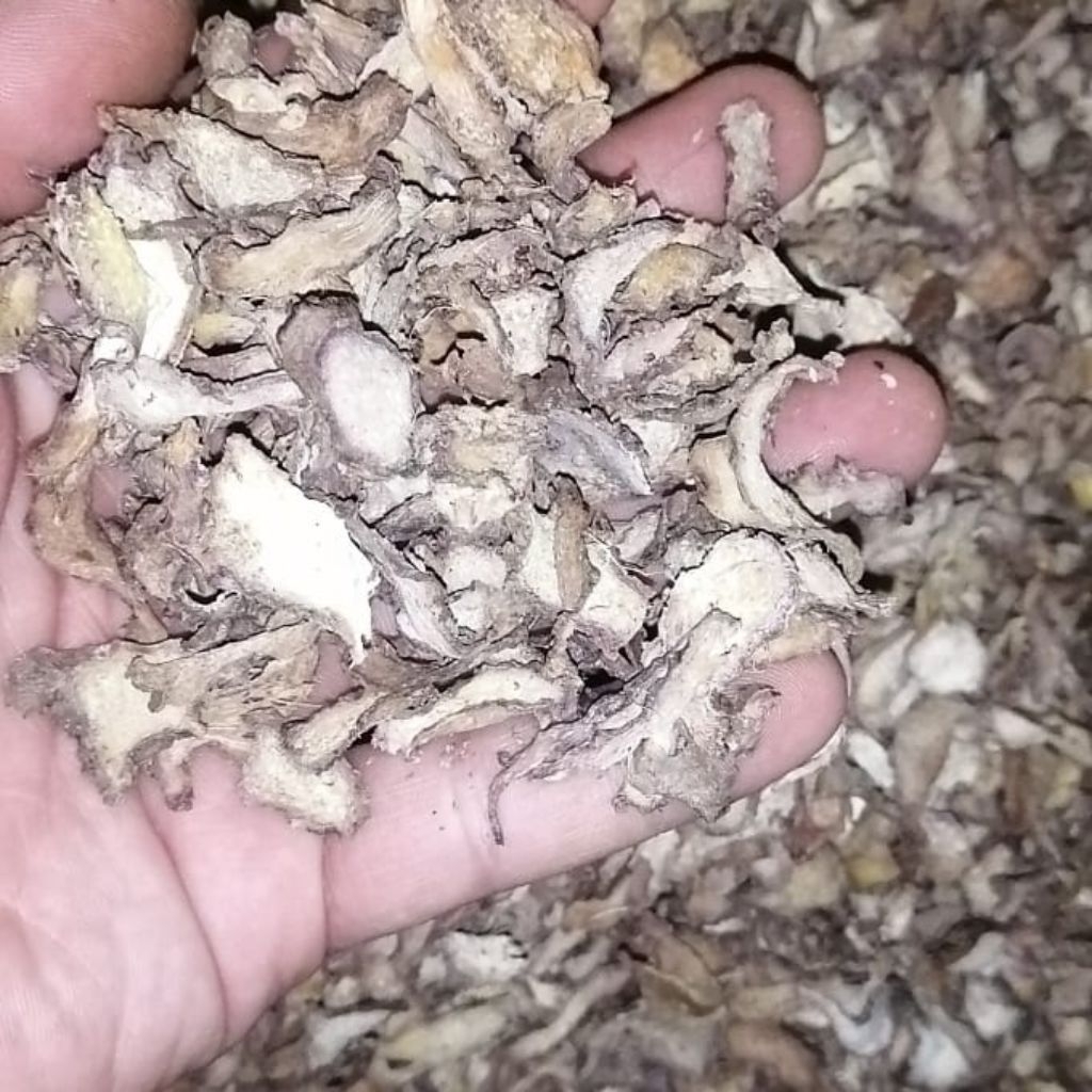 

jahe merah iris kering