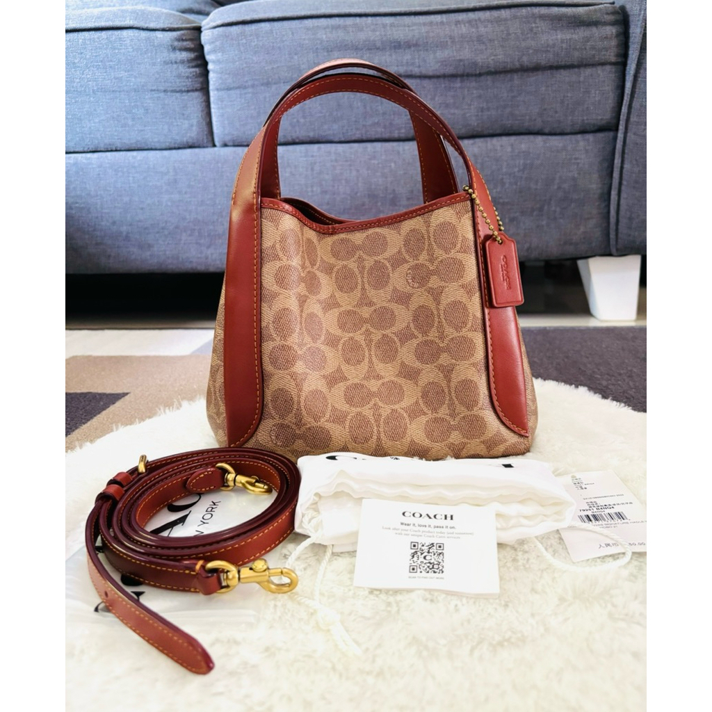 Preloved Coach Hadley Tanrust