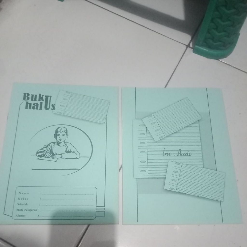 

Buku Tulis Halus | Buku Halus | Buku Tulis Huruf Tegak Bersambung