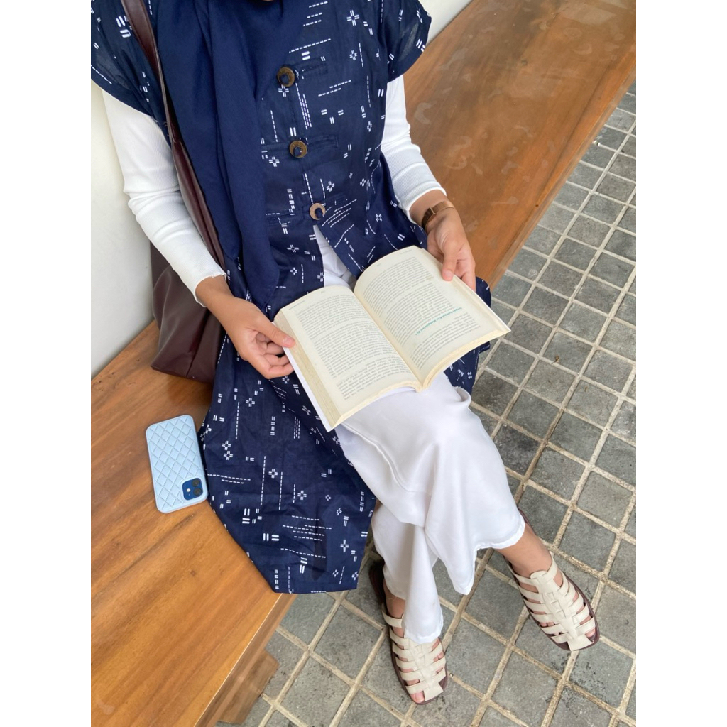 Kagumi - Outer Batik Tara Series Vest Batik Wanita