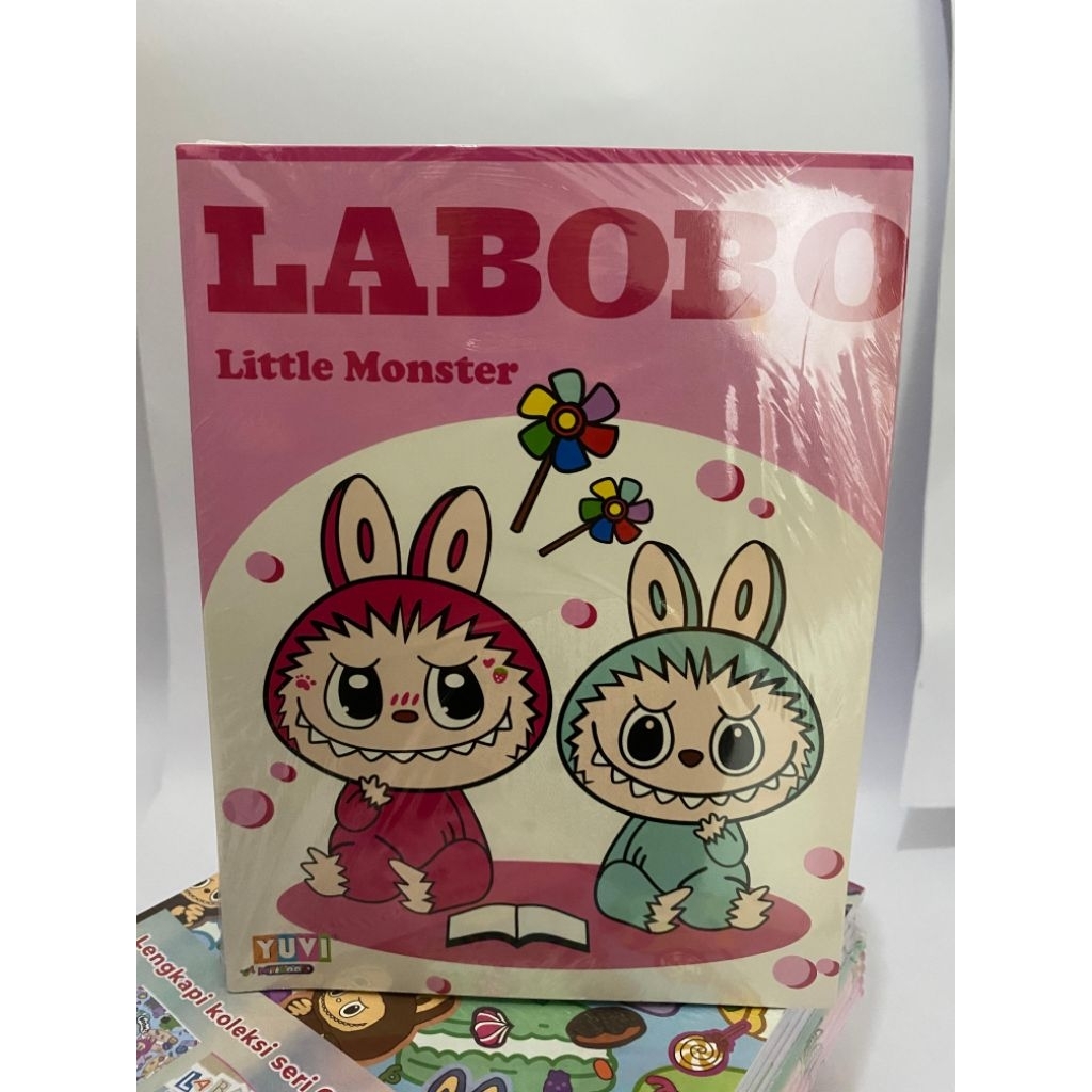 

BUKU TULIS YUVI LABOBO 38 [1 PAK ISI 10 BUKU]