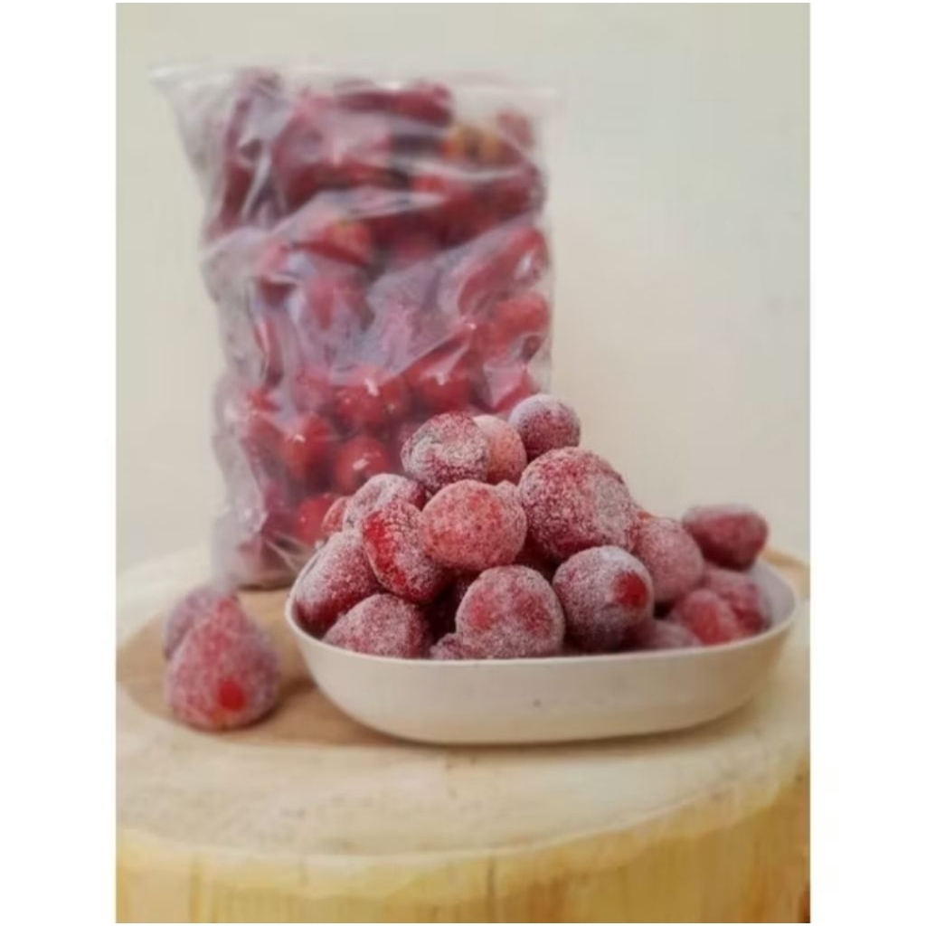 

IQF Frozen Strawberry 1kg/Buah Beku Strawberry 1kg