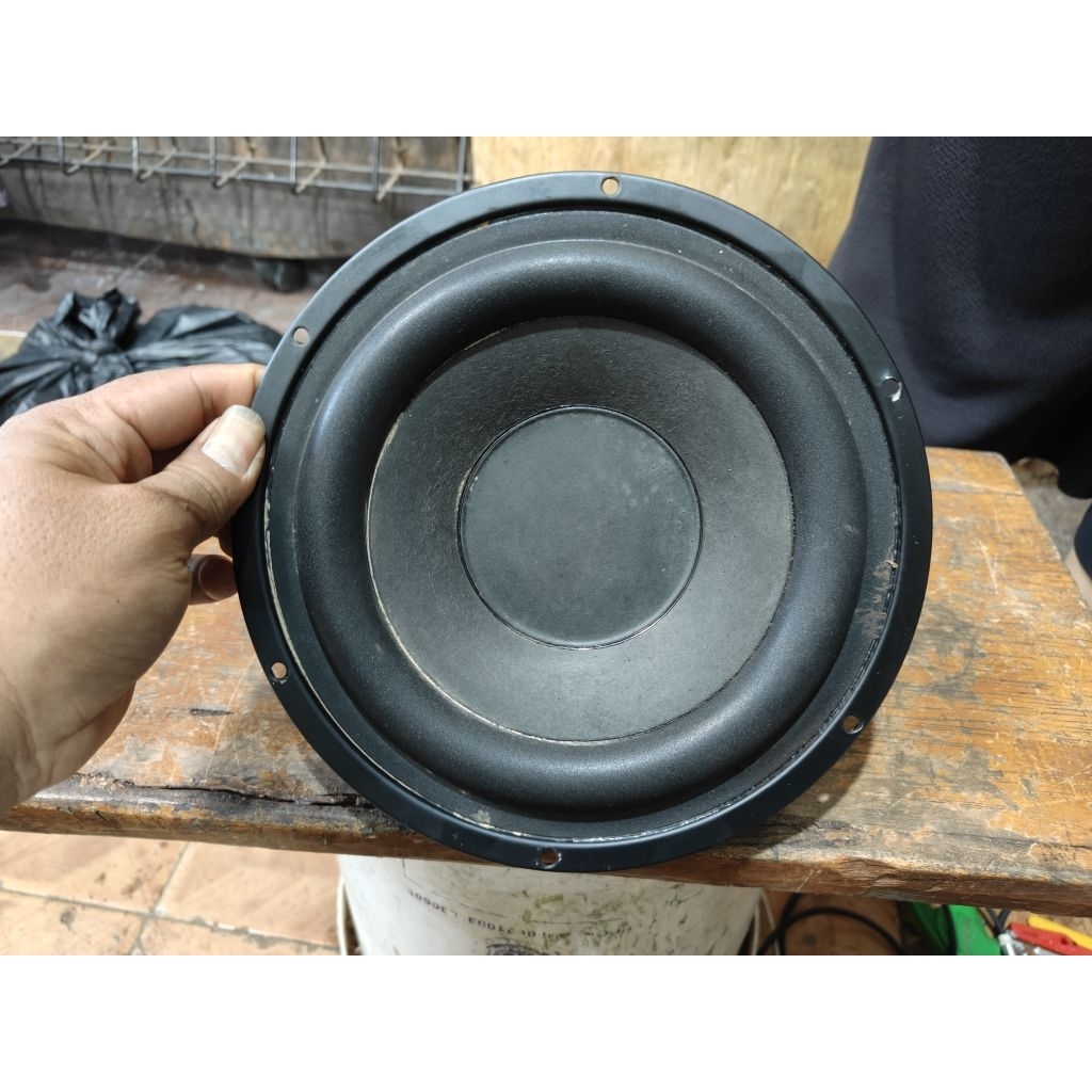 speaker subwoofer polytron SWF 170 HD