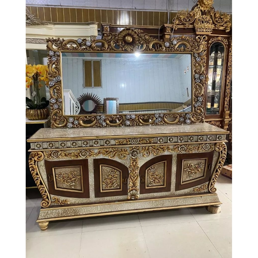 Bufet Kaca Ukir Kayu Jati Asli