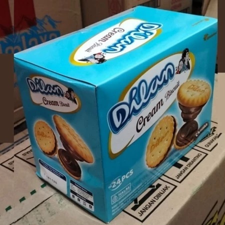 

(Perbox isi 24) Dilan Cream Biscuit Chocolate Biskuit Sandwich dengan Krim Cokelat Isi 24 x 16Gr