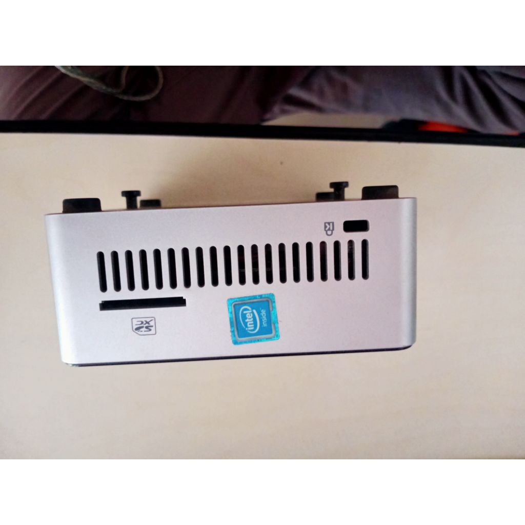 mini pc intel nuc, prosessor intel celeron windows 10