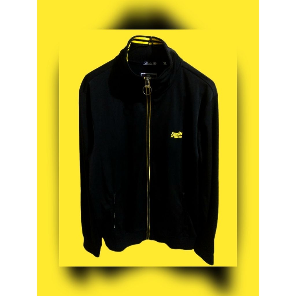 Superdry,jeans,tshirt