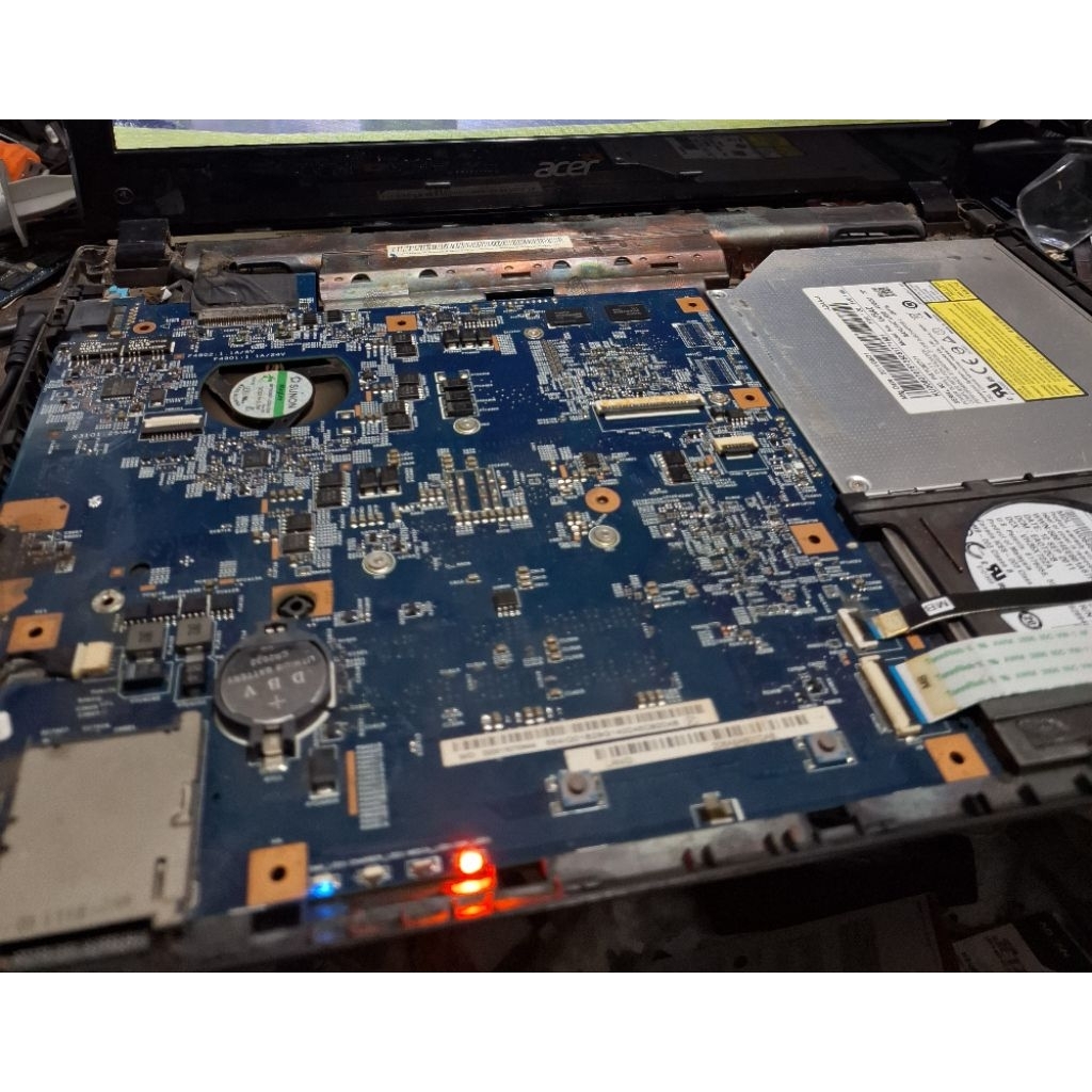 mobo acer 4752 core i3-2330m, vga nvidia gt520m normal tested